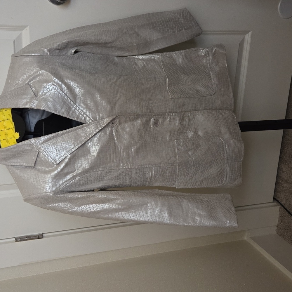 Women's Metallic leather blazer by Metrostyle - Picture 5 of 5